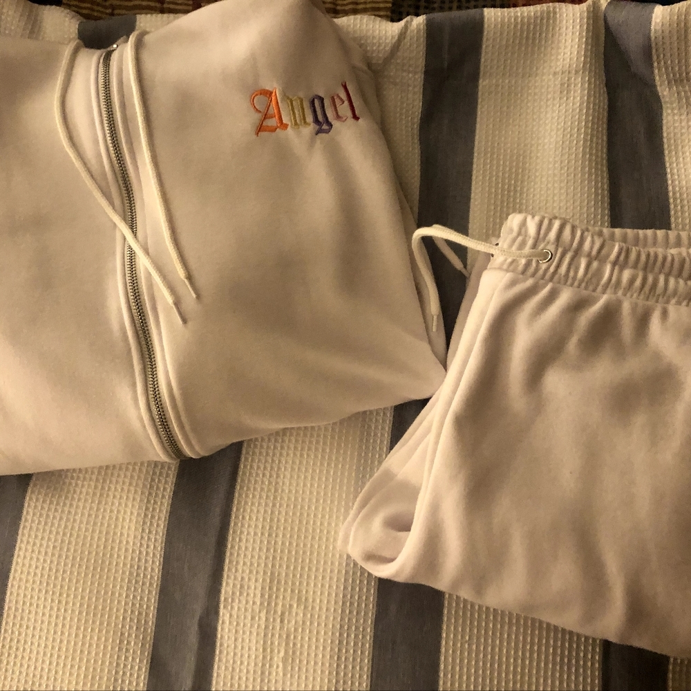Angel Sweat Outfit